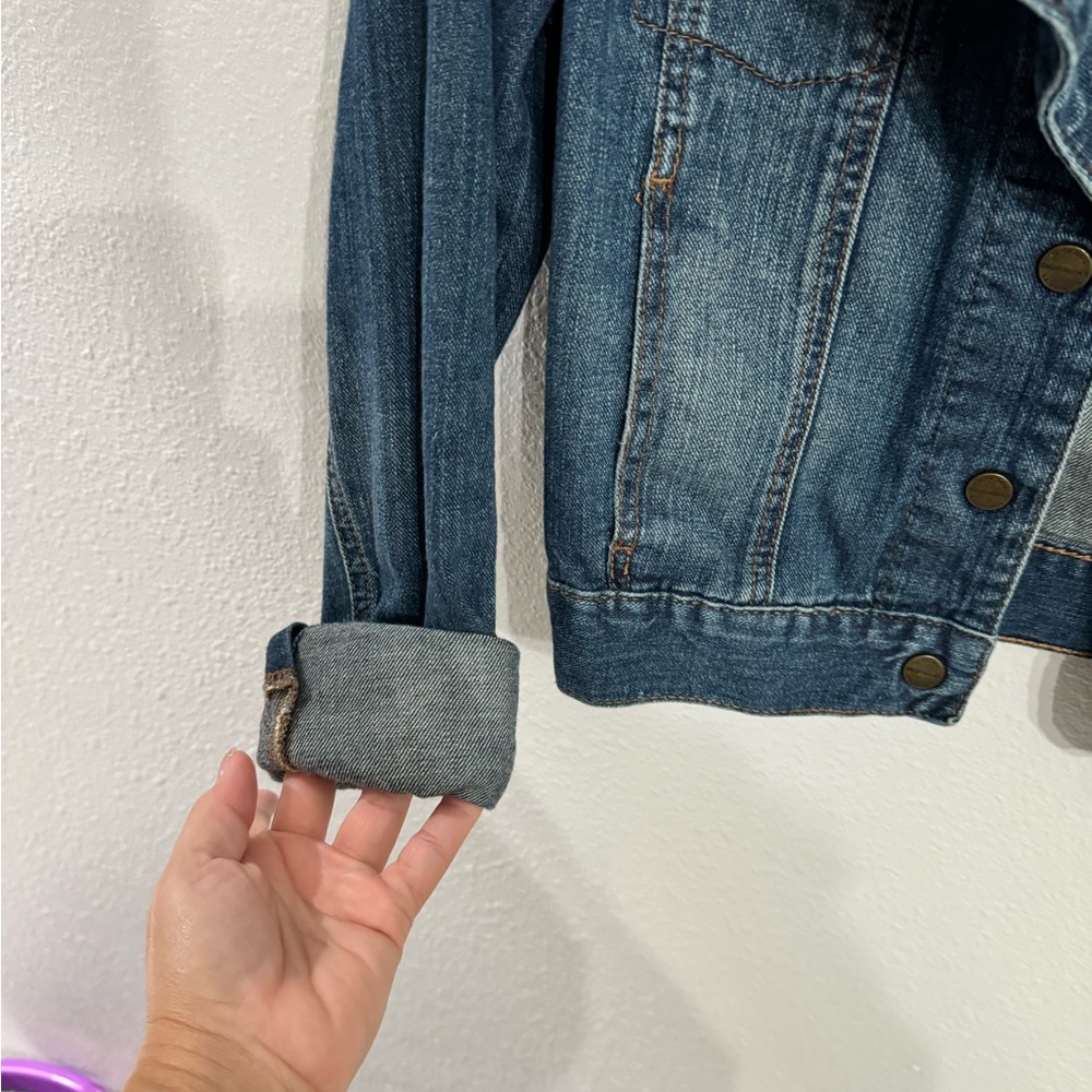 Denim jacket - Picture 7 of 11